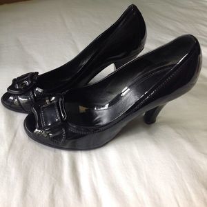 Fendi Glossy Black Heels with Buckle